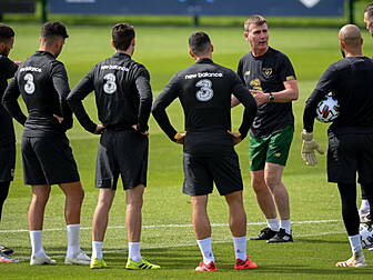 Ireland team news: Stephen Ken...